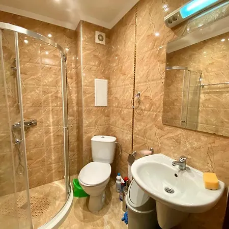 Paradise Deluxe * Primorszko