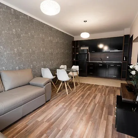 Paradise Deluxe Primorszko