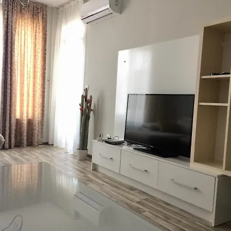 Apartamento Paradise Deluxe *