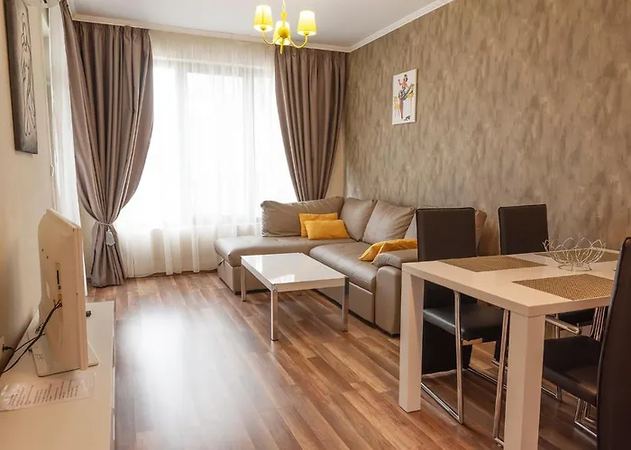 Апартамент Paradise Deluxe *