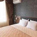 Paradise Deluxe Апартаменты *