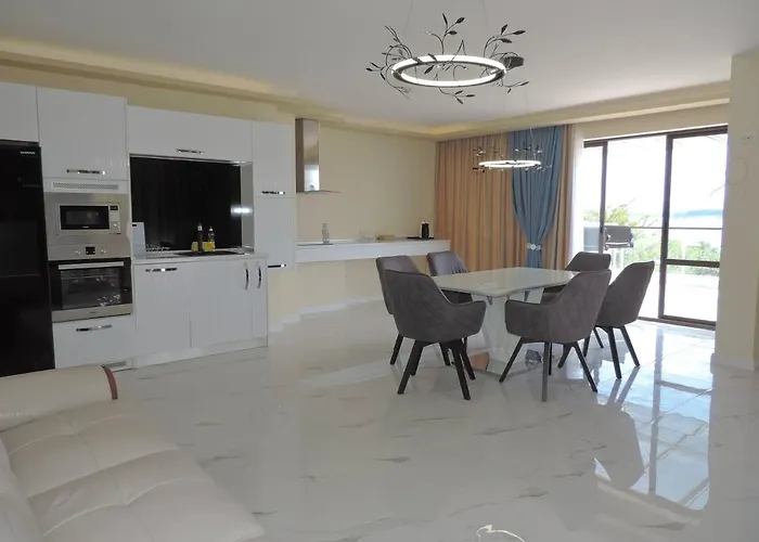 Paradise Deluxe * 프리모르스코