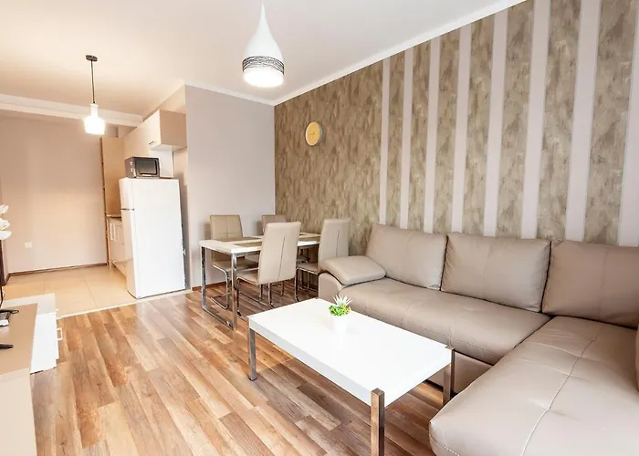 아파트 Paradise Deluxe *